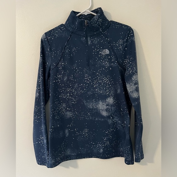 The North Face Quarter Zip Shirt - Picture 4 of 12